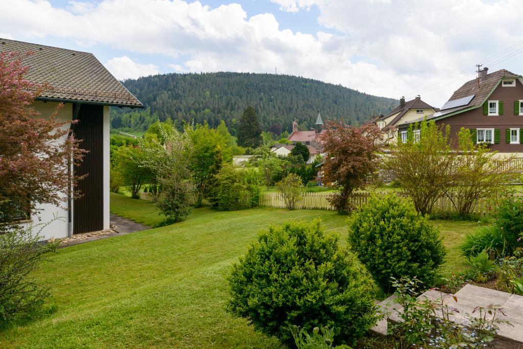 Hotel Schwarzwaldschaefer Enzklosterle Luaran gambar