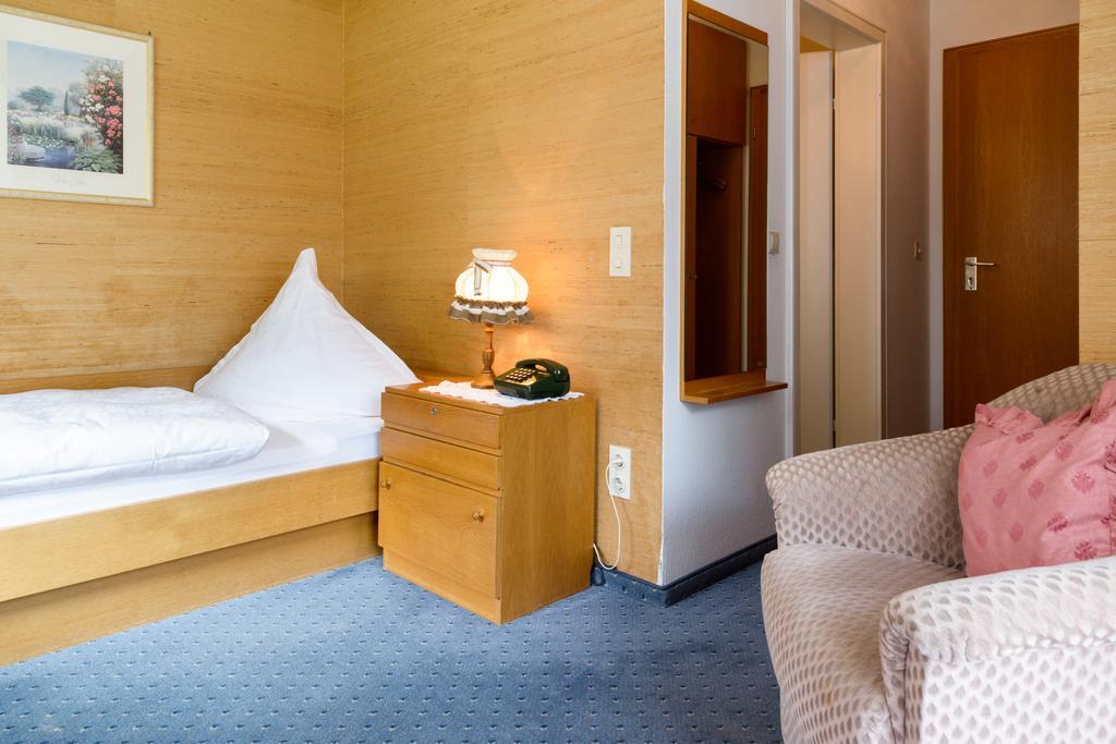 Hotel Schwarzwaldschaefer Enzklosterle Bilik gambar